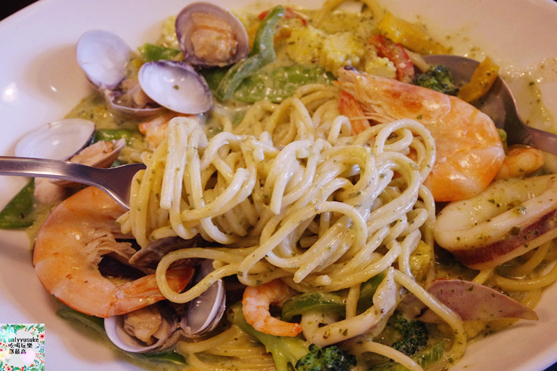 FoOd桃園【O Dreams 夢享餐廳】給人一派休閒感的聚會餐廳,超好吃薄片披薩