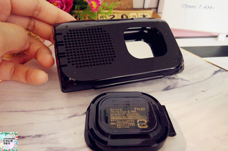 美妝【COVERMARK】新肌感不塗厚也遮瑕-水漾嫩肌鑽石光無瑕粉霜,蜜粉