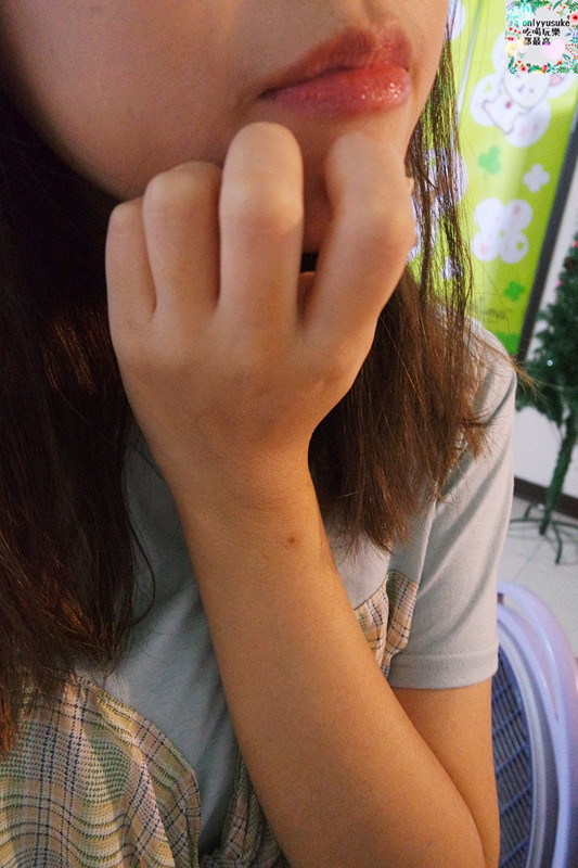 【雪芙蘭膠原蛋白豐潤護唇膏】兒時記憶品牌,護唇膏推薦,水潤ㄉㄨㄞ