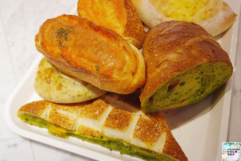 FoOd桃園美食【米塔手感烘焙坊】擁有親民價格,麵包也非常美味,選擇超多的麵包坊