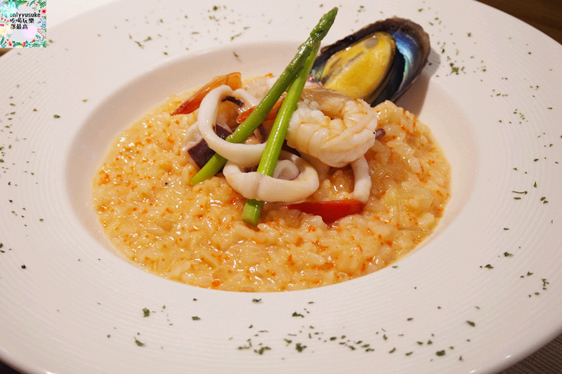 桃園火車站【Moi cafe桃園統領店】放鬆氛圍,美味輕食早午餐,義大利麵燉飯