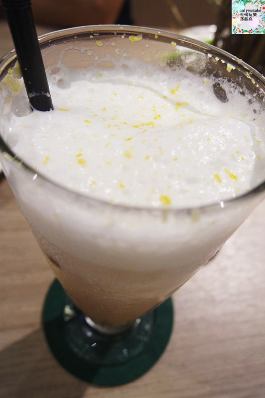 桃園火車站【Moi cafe桃園統領店】放鬆氛圍,美味輕食早午餐,義大利麵燉飯