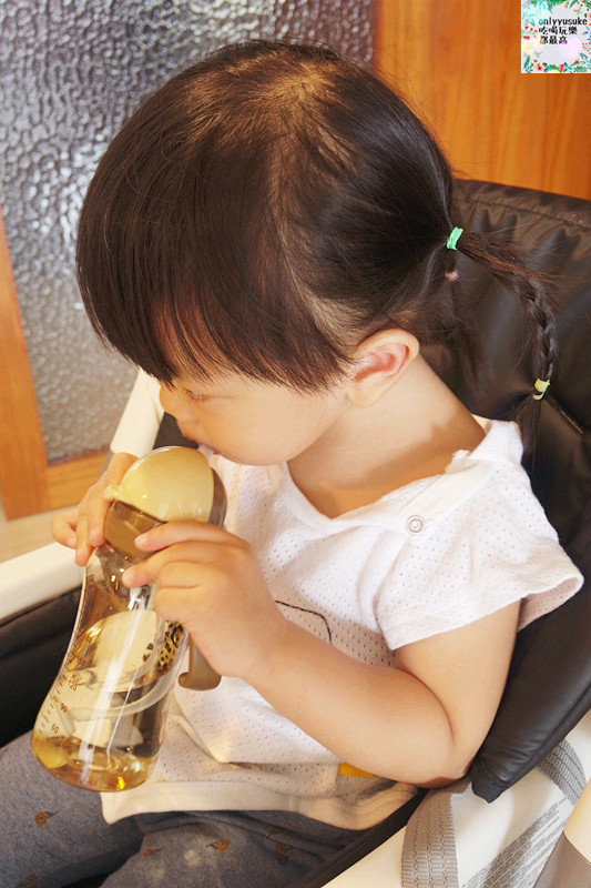 幼兒日用品【小獅王辛巴PPSU自動把手滑蓋杯】超方便又可愛,給你家寶貝360°好吸吮