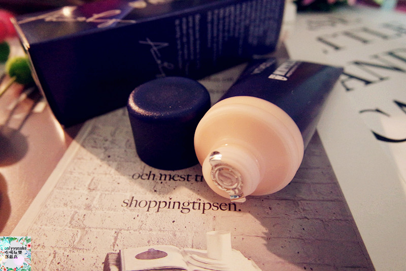 美妝【KRYOLAN歌劇魅影】90%遮蓋,美出新高度強飾持久粉底乳!好萊塢巨星指定美妝