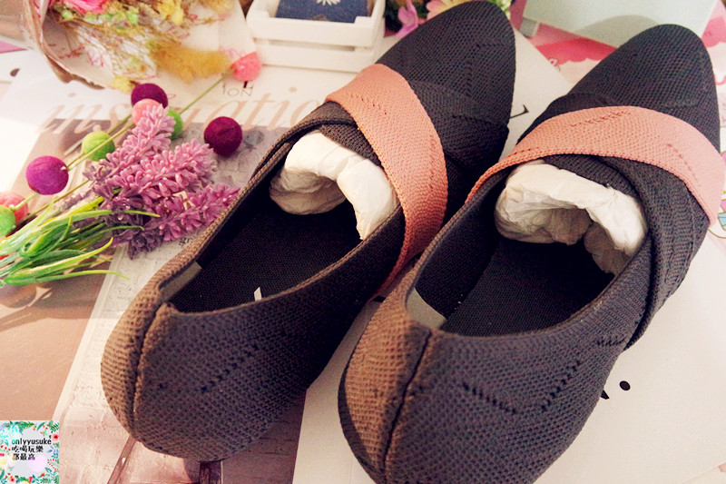 【inooknit交叉帶條樂福鞋】超特別數位針織,柔軟舒適透氣,搶眼拼色時尚