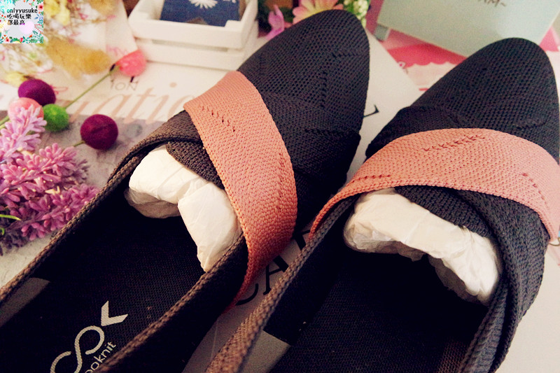【inooknit交叉帶條樂福鞋】超特別數位針織,柔軟舒適透氣,搶眼拼色時尚