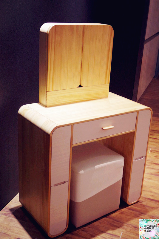 （活動)♥【小寶優居B. HOUSE】新品圓滑處事化妝桌誕生活動分享,滿足女人的愛美神具