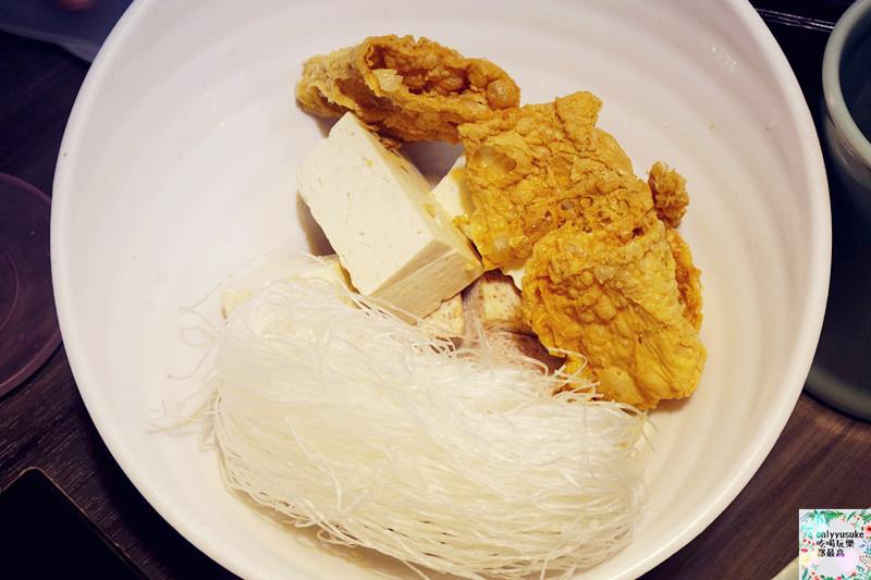 FoOd【藍象廷-中友店】來吃看看不一樣風味,有泰國皇室認證的火鍋,肉肉控必吃的泰式湯頭