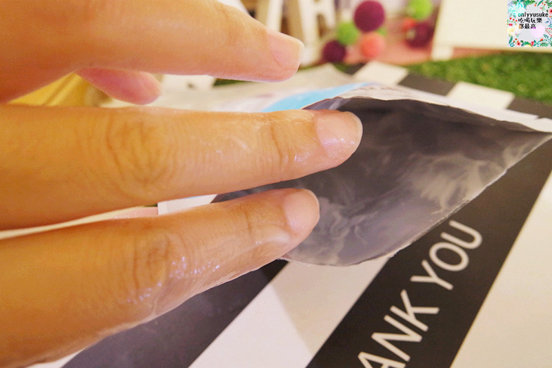 保養分享【沛麗膚屏護保濕抗皺胜肽乳霜面膜】超特別乳霜面膜,敷完就像抹完一罐乳霜的厚實潤澤