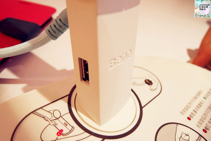 護眼檯燈推薦【BenQ WiT MindDuo親子共讀檯燈】閱讀同時護眼,智慧型調光