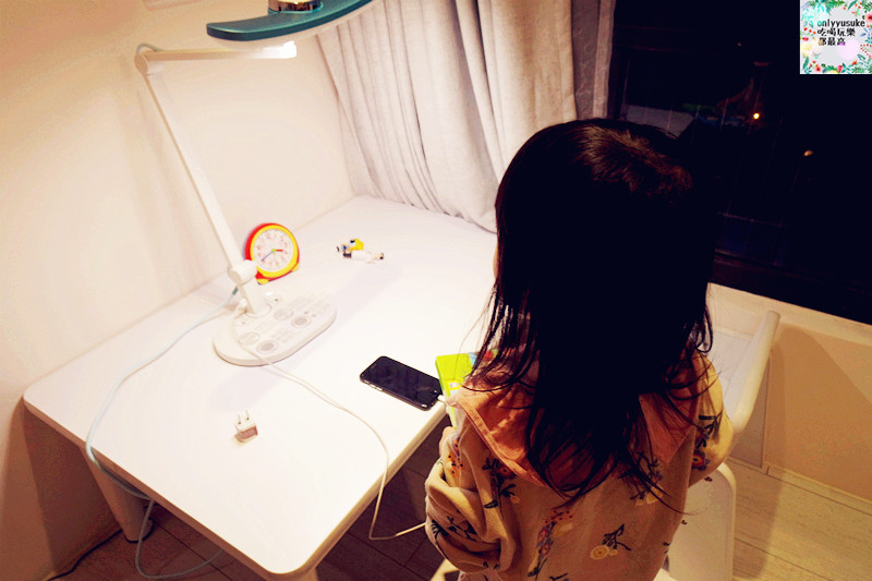 護眼檯燈推薦【BenQ WiT MindDuo親子共讀檯燈】閱讀同時護眼,智慧型調光