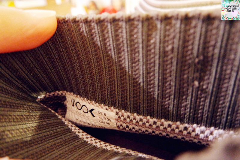 美鞋分享♥【inooknit】好喜歡他們家的地層線中筒襪鞋,輕鬆穿出自我流行感