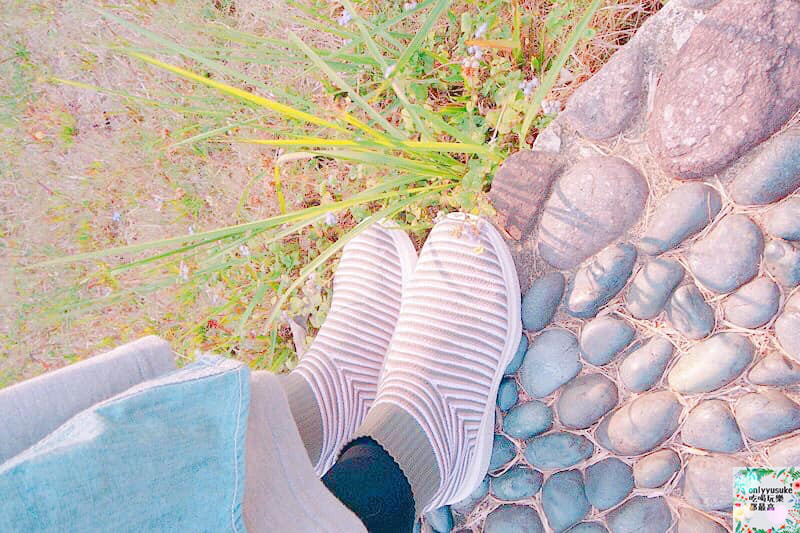 美鞋分享♥【inooknit】好喜歡他們家的地層線中筒襪鞋,輕鬆穿出自我流行感