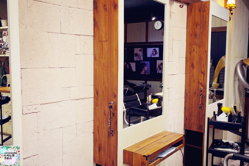 桃園蘆竹美髮【愛麗絲髮型設計】感覺很有溫度的溫馨髮廊,剪髮染燙,讓你輕鬆擁有客製化髮型