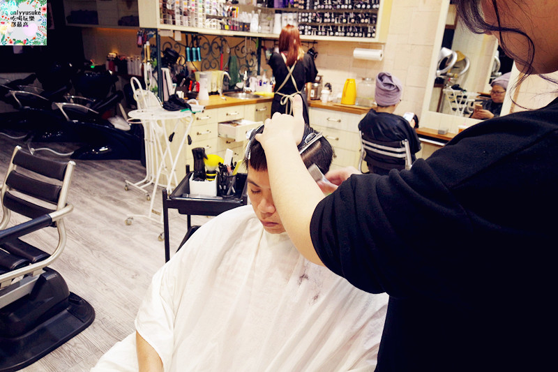 桃園蘆竹美髮【愛麗絲髮型設計】感覺很有溫度的溫馨髮廊,剪髮染燙,讓你輕鬆擁有客製化髮型