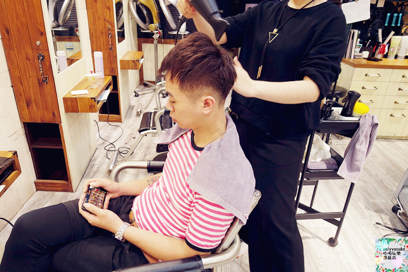 桃園蘆竹美髮【愛麗絲髮型設計】感覺很有溫度的溫馨髮廊,剪髮染燙,讓你輕鬆擁有客製化髮型