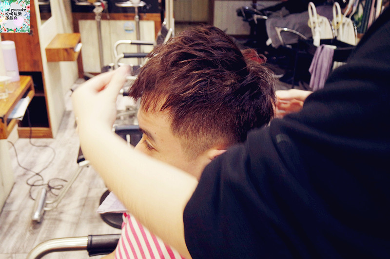 桃園蘆竹美髮【愛麗絲髮型設計】感覺很有溫度的溫馨髮廊,剪髮染燙,讓你輕鬆擁有客製化髮型