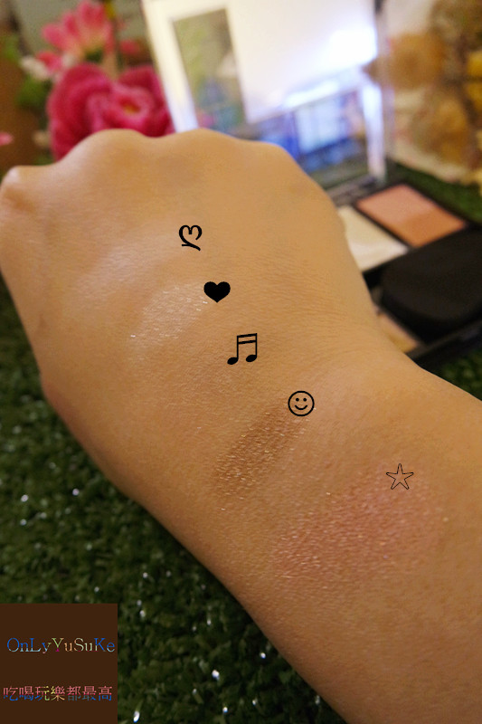 美妝分享【KATE光雕立體修容盤】日本凱婷,今年必入手的倒三角修容法,打亮修容一盤搞定