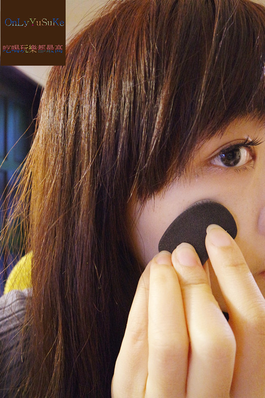 美妝分享【KATE光雕立體修容盤】日本凱婷,今年必入手的倒三角修容法,打亮修容一盤搞定