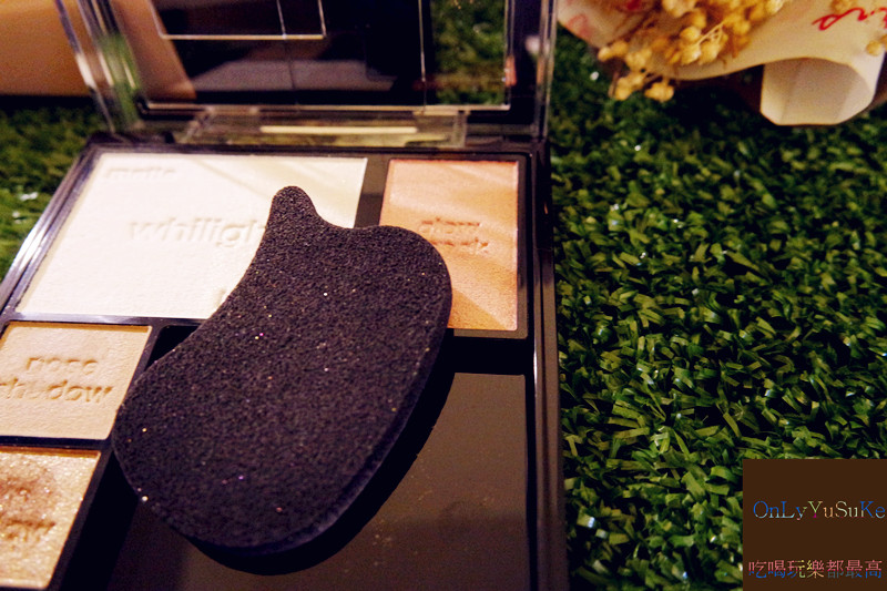 美妝分享【KATE光雕立體修容盤】日本凱婷,今年必入手的倒三角修容法,打亮修容一盤搞定