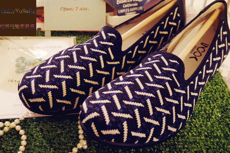 美鞋分享♥【inooknit巢紋提花樂福鞋】好穿不咬腳,輕巧方便超好搭配的輕量針織鞋