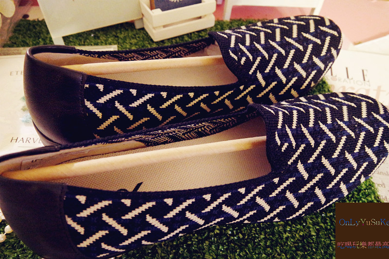 美鞋分享♥【inooknit巢紋提花樂福鞋】好穿不咬腳,輕巧方便超好搭配的輕量針織鞋