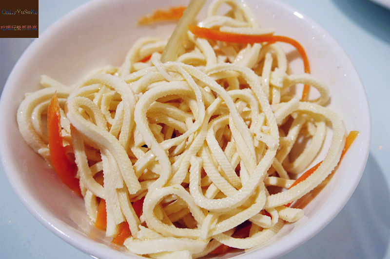 FoOd台北【成家小館】家庭聚會團圓超推薦的餐廳,吃合菜選它就對了