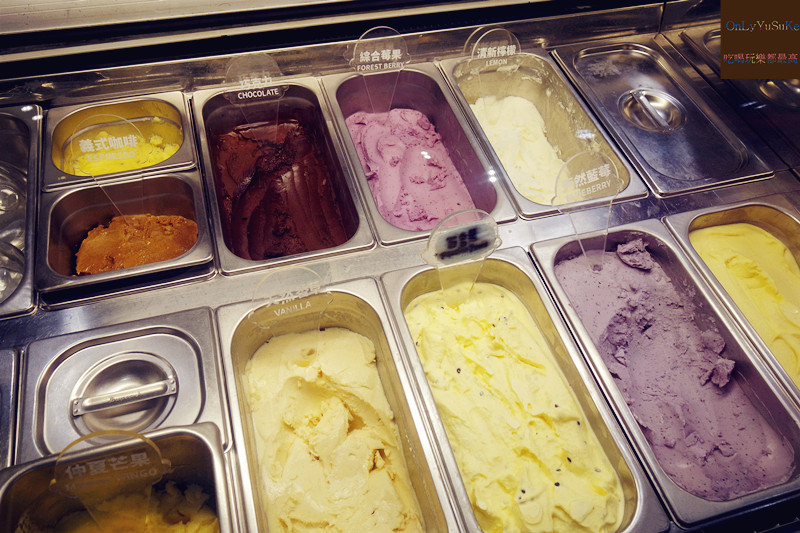 FoOd台北【藍白小鎮天母店】超多甜點選擇,鹹食也好好吃,咖啡館也有冰淇淋