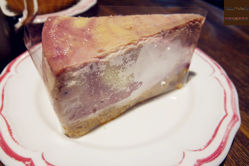 FoOd台北【藍白小鎮天母店】超多甜點選擇,鹹食也好好吃,咖啡館也有冰淇淋