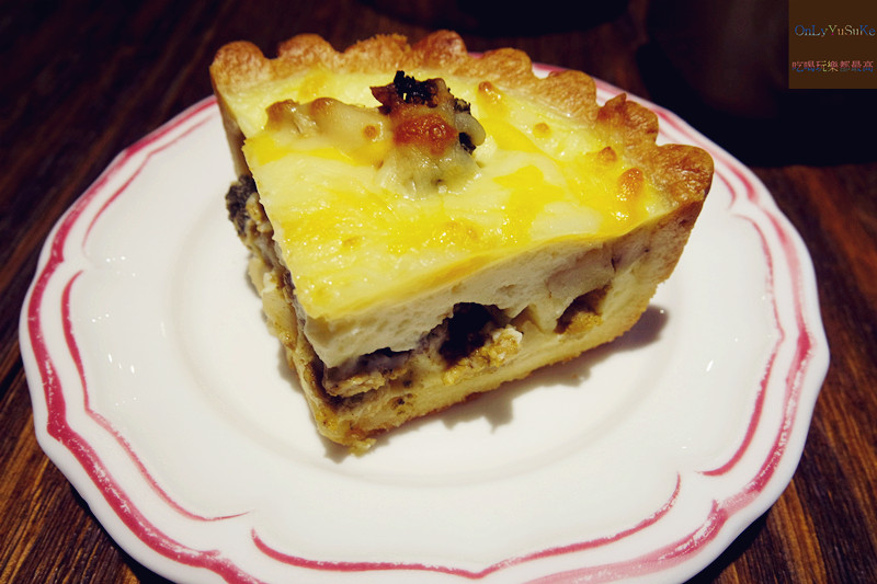 FoOd台北【藍白小鎮天母店】超多甜點選擇,鹹食也好好吃,咖啡館也有冰淇淋