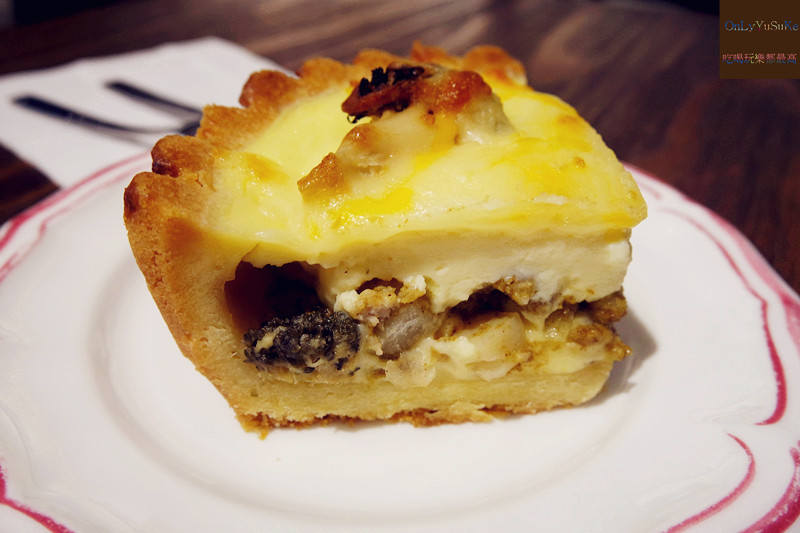 FoOd台北【藍白小鎮天母店】超多甜點選擇,鹹食也好好吃,咖啡館也有冰淇淋