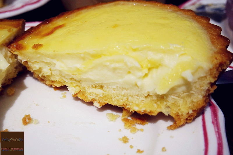 FoOd台北【藍白小鎮天母店】超多甜點選擇,鹹食也好好吃,咖啡館也有冰淇淋