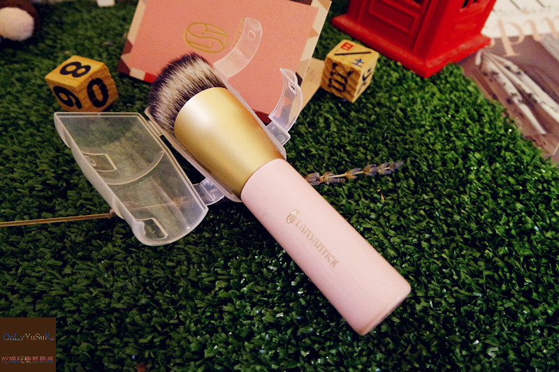 【LSY林三益雙斜面粉底刷】斜角粉底刷省粉底量,快速上妝能修容的神器