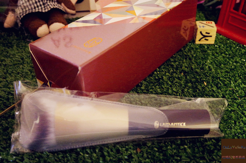 【LSY林三益雙斜面粉底刷】斜角粉底刷省粉底量,快速上妝能修容的神器