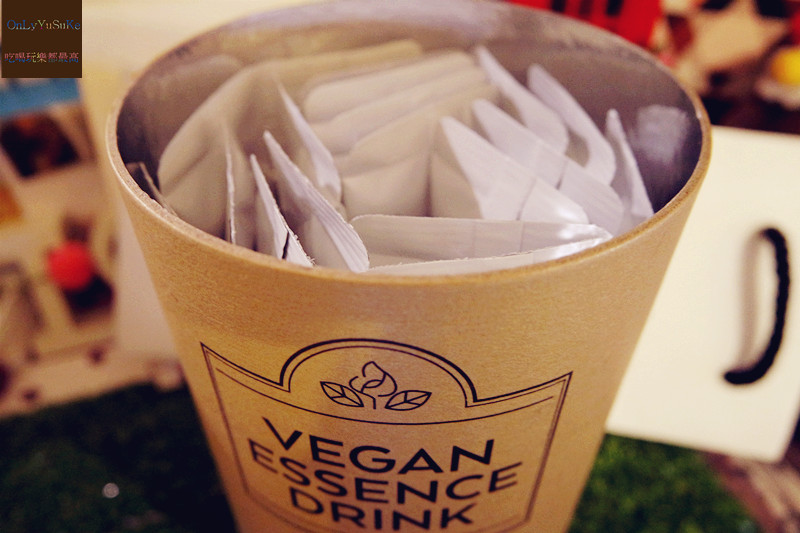 (保養分享)【臻美妍植物膠原蛋白】好吃香甜藍莓風味,ㄉㄨㄞㄉㄨㄞ素顏肌就靠它