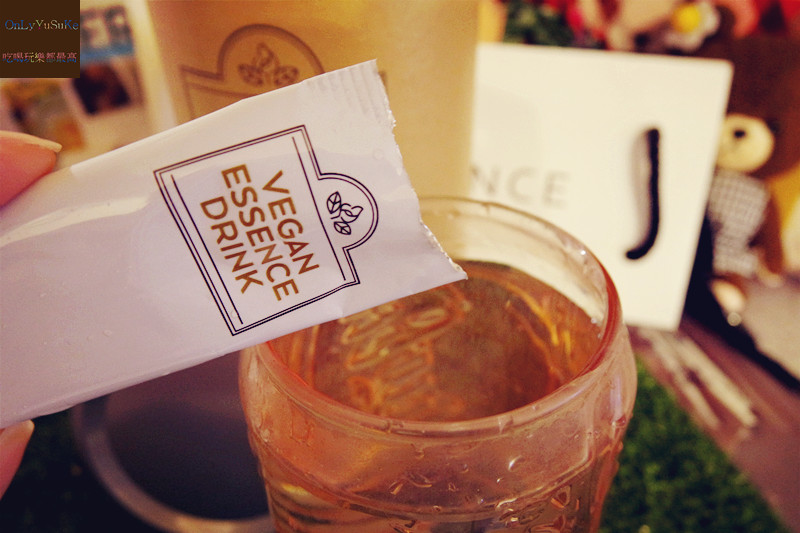 (保養分享)【臻美妍植物膠原蛋白】好吃香甜藍莓風味,ㄉㄨㄞㄉㄨㄞ素顏肌就靠它