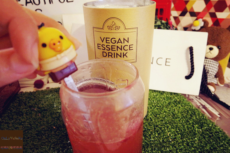 (保養分享)【臻美妍植物膠原蛋白】好吃香甜藍莓風味,ㄉㄨㄞㄉㄨㄞ素顏肌就靠它