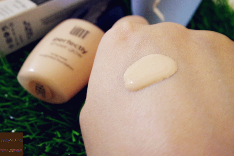 美妝分享【UNT完美光透輕粉底】夏天就要改換清透的裸妝感