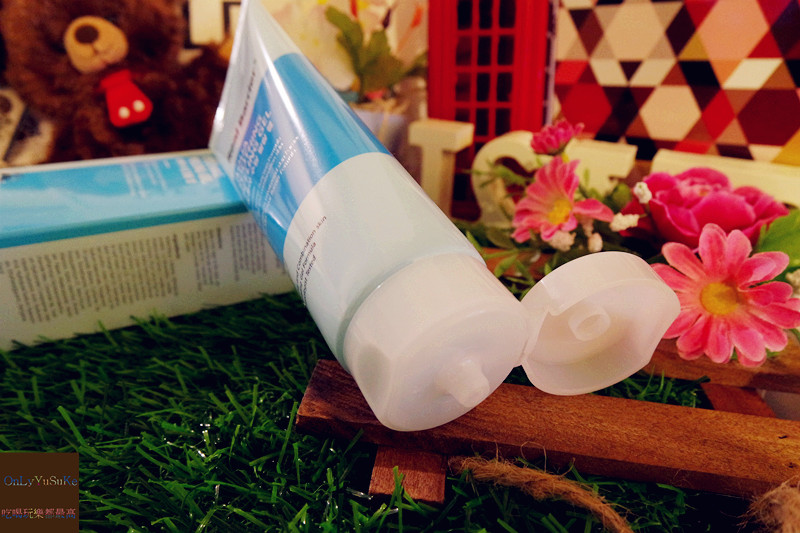 【RealBarrier韓國沛麗膚屏護水感溫和去角質凝膠】含酵素成份更溫和去角質