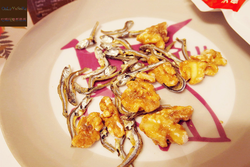 【萬歲牌核桃小魚】核桃小魚雙重營養好吃 ,一口接一口鹹甜豐富滋味停不下來