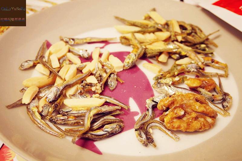 【萬歲牌核桃小魚】核桃小魚雙重營養好吃 ,一口接一口鹹甜豐富滋味停不下來