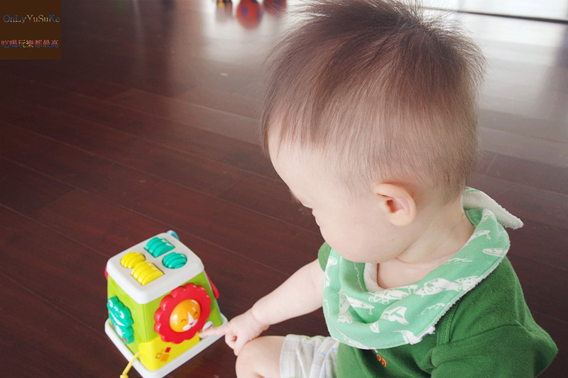 讓孩子盡情探索的費雪益智玩具∣輕便遊戲學習盒∣一次五種遊戲，玩到停不下來！