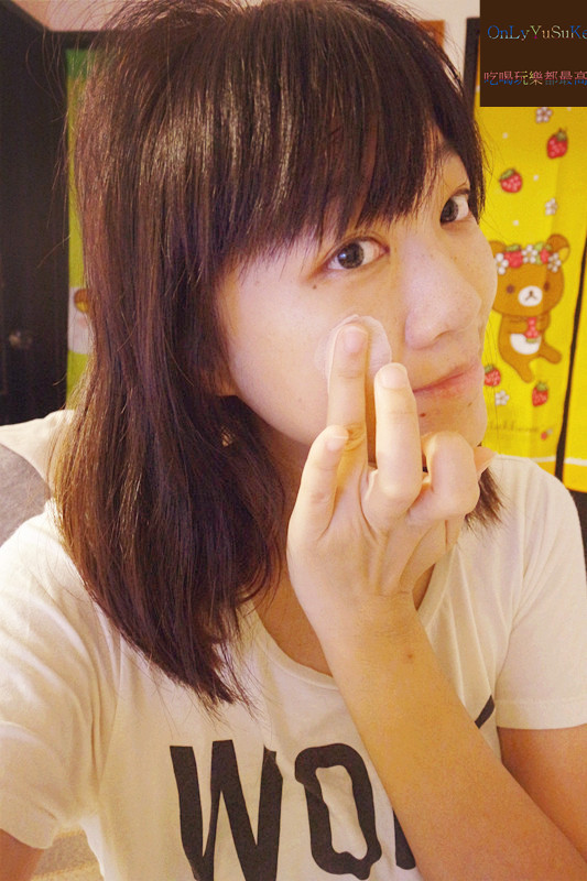 【PAUL &JOE 糖瓷絲潤隔離乳 S SPF15 PA+】閃耀光澤,透亮美肌的小香檳