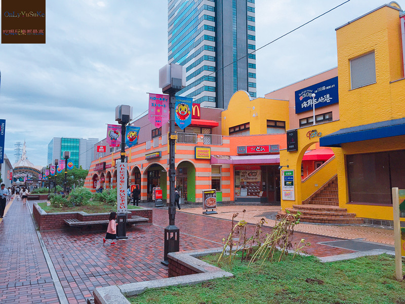 國外旅遊-【東京三麗鷗彩虹樂園】讓大人也玩到走不出來,蛋黃哥大機台互動實在好有趣