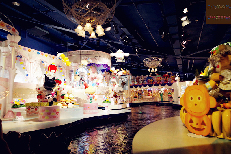 國外旅遊-【東京三麗鷗彩虹樂園】讓大人也玩到走不出來,蛋黃哥大機台互動實在好有趣