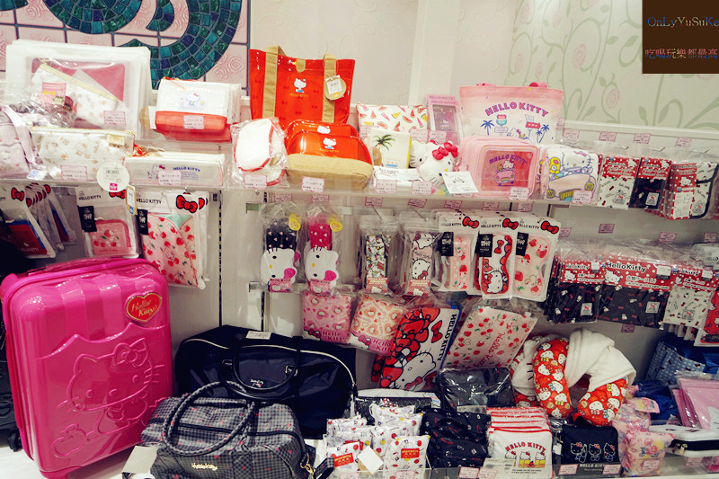 國外旅遊-【東京三麗鷗彩虹樂園】讓大人也玩到走不出來,蛋黃哥大機台互動實在好有趣