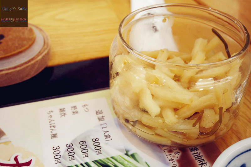 國外旅遊-【東京三麗鷗彩虹樂園】讓大人也玩到走不出來,蛋黃哥大機台互動實在好有趣