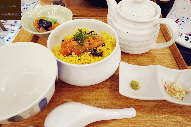 國外旅遊-【東京三麗鷗彩虹樂園】讓大人也玩到走不出來,蛋黃哥大機台互動實在好有趣