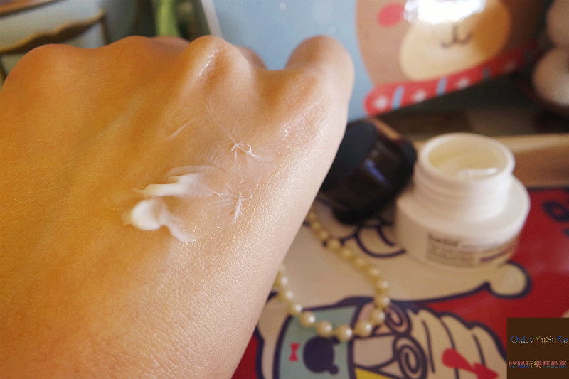 (保養分享)【Butybox體驗盒12月】迎接聖誕月,實用彩妝保養共度幸福滿滿的月