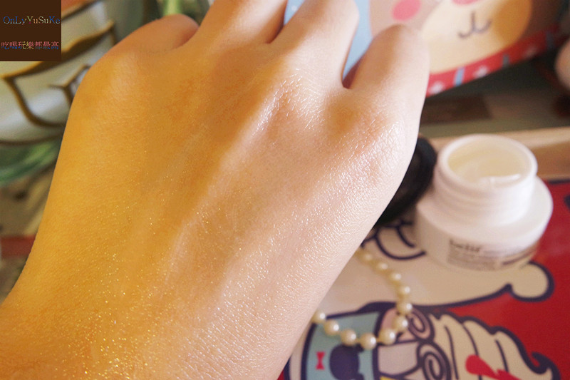 (保養分享)【Butybox體驗盒12月】迎接聖誕月,實用彩妝保養共度幸福滿滿的月